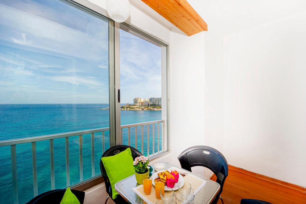 Spinola Bay Top Floor Seafront 3 Bedroom Apartment With Panoramic Sea Views - By Getawaysmalta Сент Джулианс Экстерьер фото
