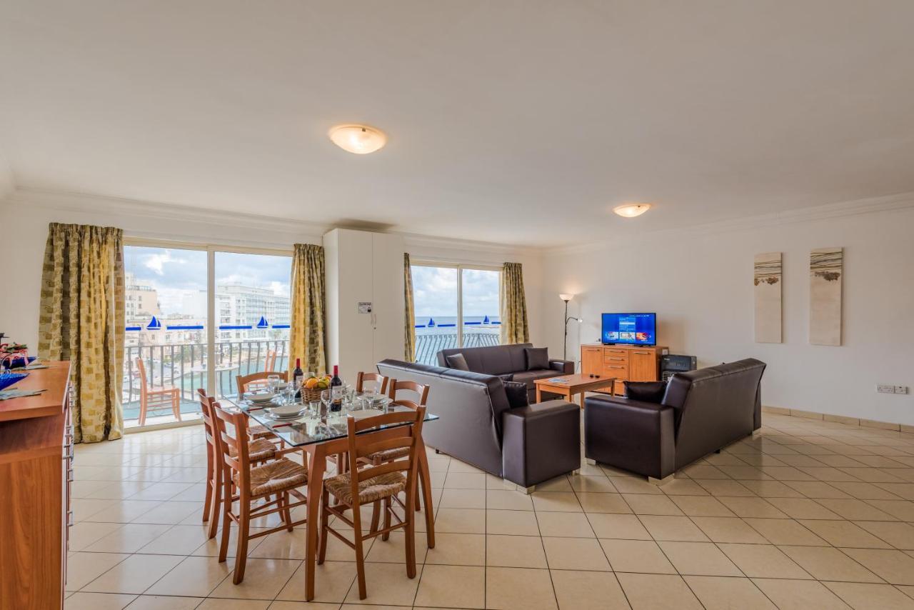 Spinola Bay Top Floor Seafront 3 Bedroom Apartment With Panoramic Sea Views - By Getawaysmalta Сент Джулианс Экстерьер фото